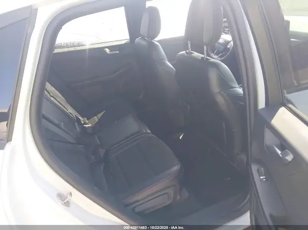 1FMCU0MN5SUB33383 2025 FORD ESCAPE - Image 8