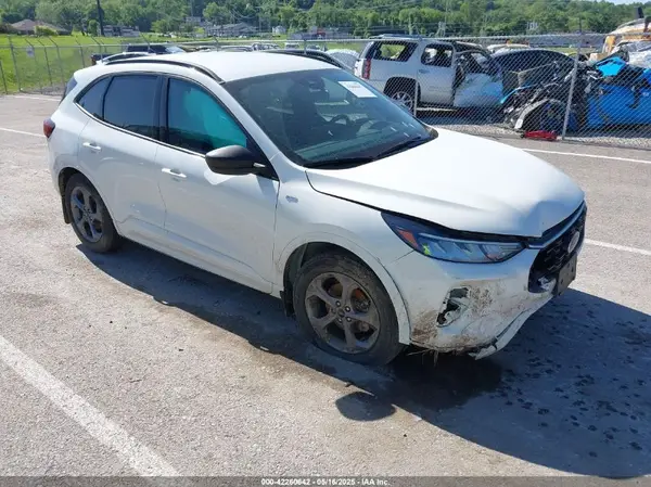 1FMCU0MN6PUA73850 2023 FORD ESCAPE - Image 1