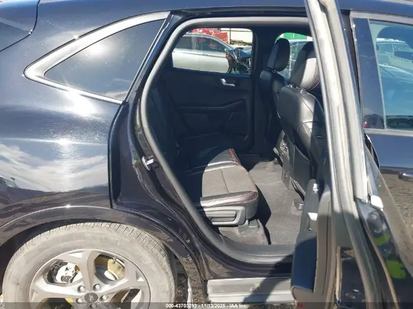 1FMCU0MN6RUA39135 2024 FORD ESCAPE - Image 8