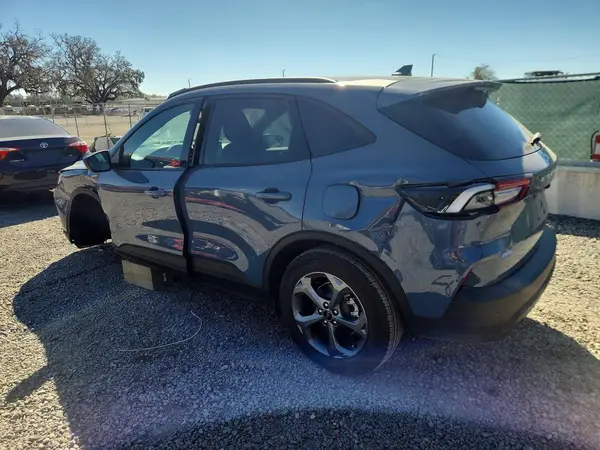 1FMCU0MN6SUA53526 2025 FORD ESCAPE - Image 2