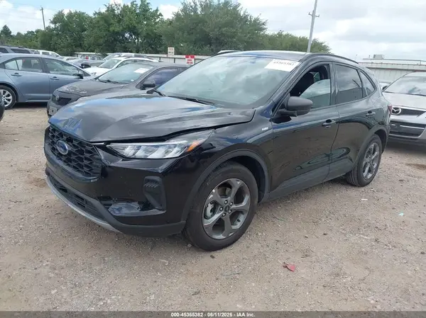 1FMCU0MN6SUB43632 2025 FORD ESCAPE - Image 2