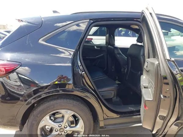 1FMCU0MN7RUB27000 2024 FORD ESCAPE - Image 8