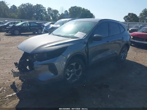 1FMCU0MN7SUA29624 2025 FORD ESCAPE - Image 2