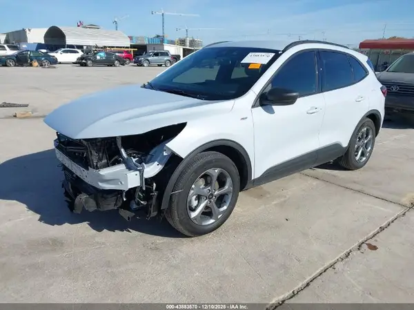 1FMCU0MN7SUB54106 2025 FORD ESCAPE - Image 2