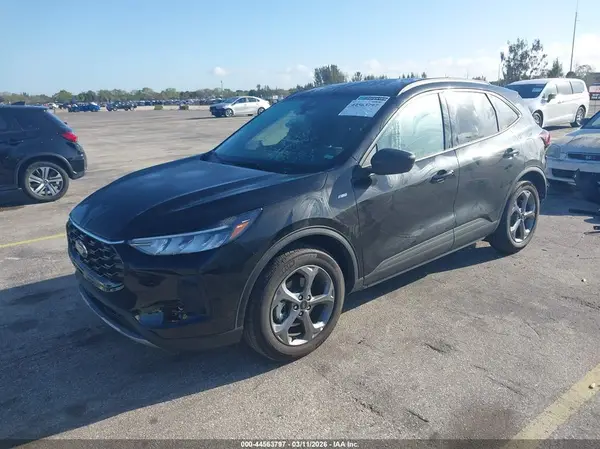 1FMCU0MN7TUA09648 2026 FORD ESCAPE - Image 2