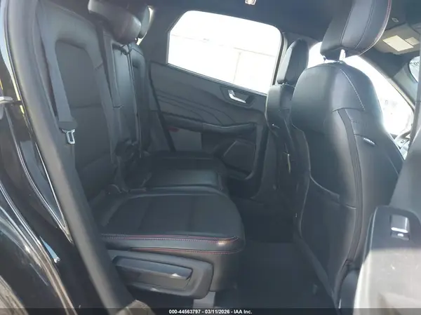1FMCU0MN7TUA09648 2026 FORD ESCAPE - Image 8