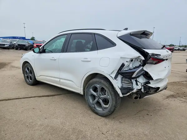 1FMCU0MN8PUA79570 2023 FORD ESCAPE - Image 2