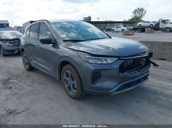 1FMCU0MN8PUB16956 2023 FORD ESCAPE - Image 1