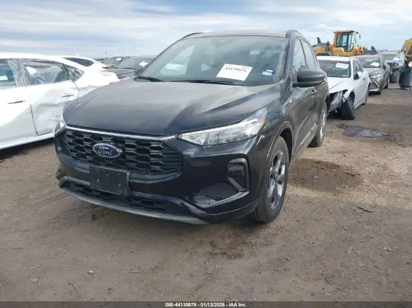 1FMCU0MN8RUA24135 2024 FORD ESCAPE - Image 2
