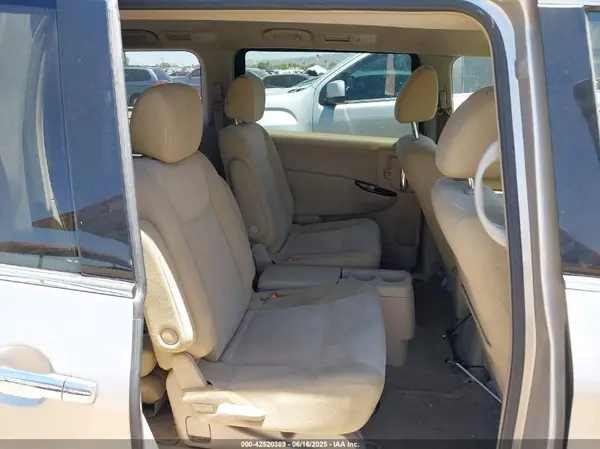 1FMCU0MN8SUA09561 2025 FORD ESCAPE - Image 8