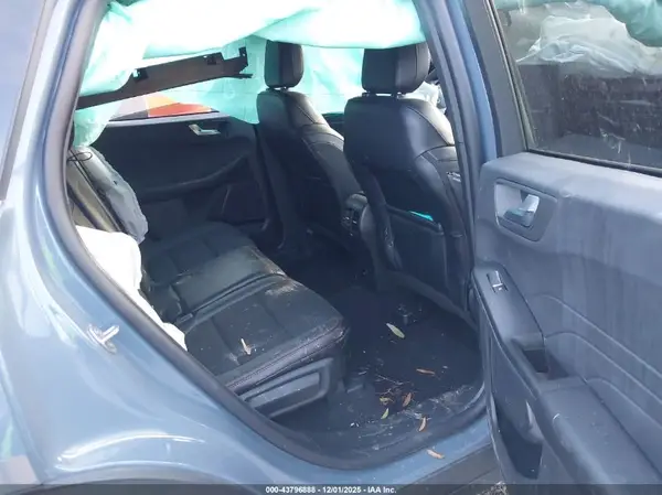 1FMCU0MN9SUA23789 2025 FORD ESCAPE - Image 8