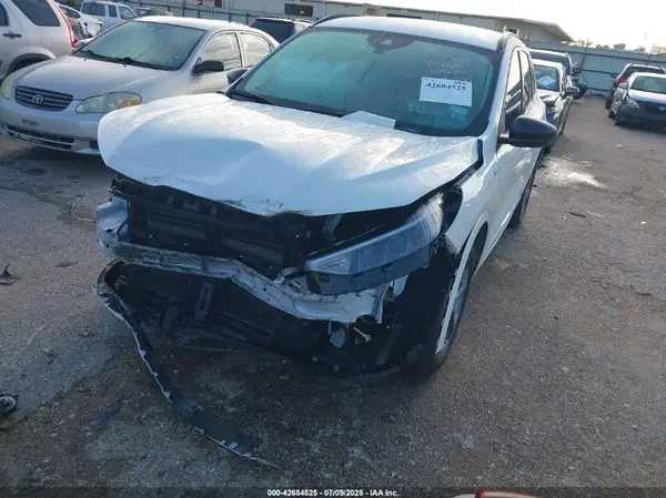 1FMCU0MNXPUB18577 2023 FORD ESCAPE - Image 2