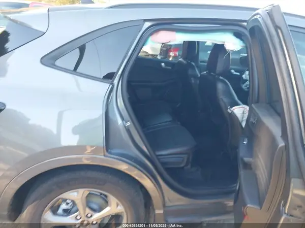 1FMCU0MNXPUB34679 2023 FORD ESCAPE - Image 8