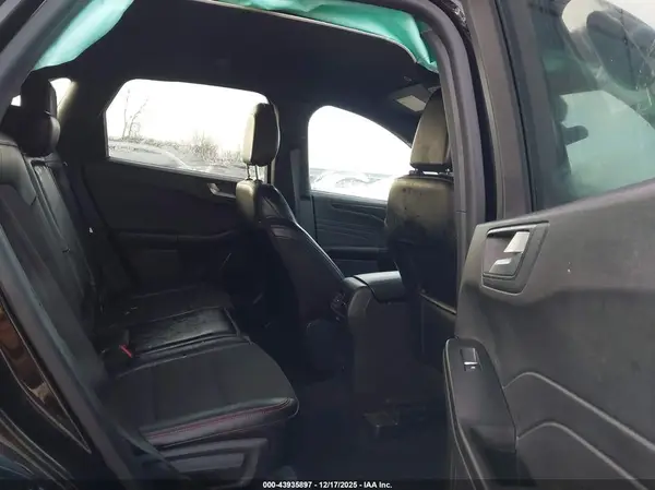1FMCU0MNXRUA37002 2024 FORD ESCAPE - Image 8