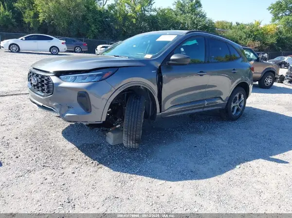 1FMCU0MZ1RUA16977 2024 FORD ESCAPE - Image 2
