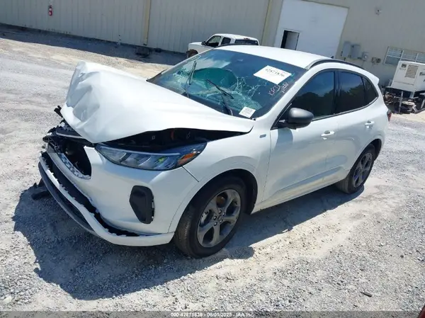 1FMCU0MZ1RUB00524 2024 FORD ESCAPE - Image 2