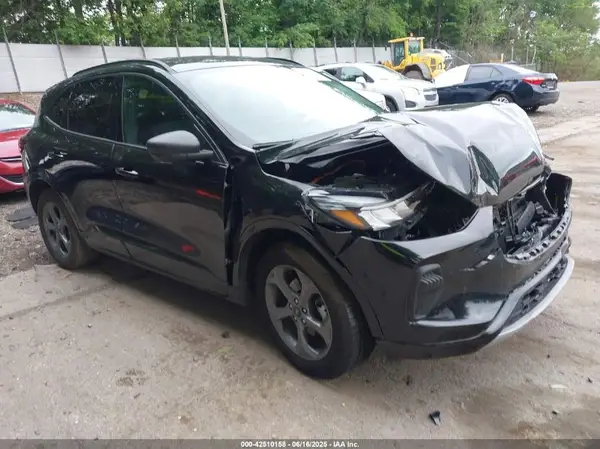 1FMCU0MZ1RUB18294 2024 FORD ESCAPE - Image 1