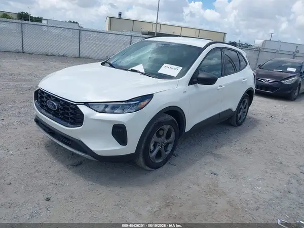 1FMCU0MZ1SUA71547 2025 FORD ESCAPE - Image 2