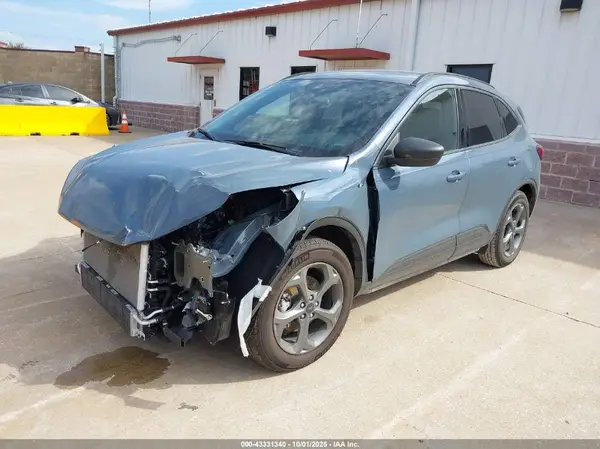 1FMCU0MZ2SUA48973 2025 FORD ESCAPE - Image 2