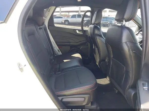 1FMCU0MZ3PUB12512 2023 FORD ESCAPE - Image 3
