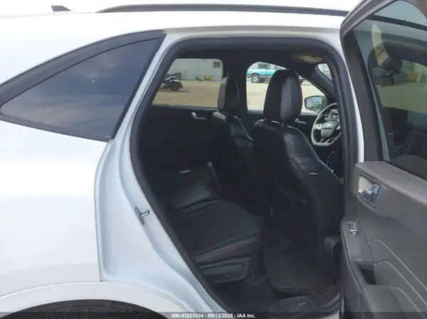 1FMCU0MZ3PUB12557 2023 FORD ESCAPE - Image 8