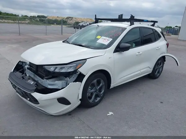 1FMCU0MZ3RUA27673 2024 FORD ESCAPE - Image 2