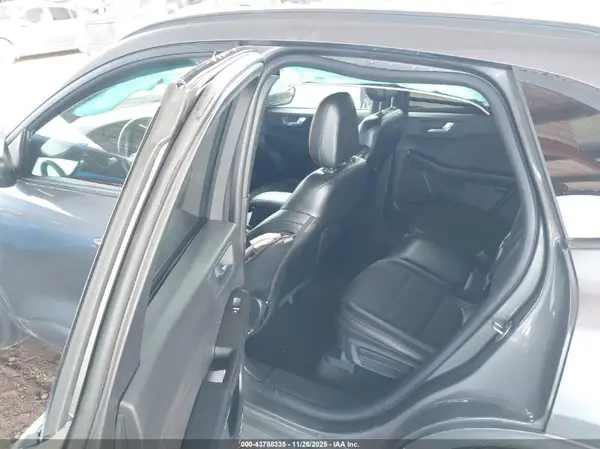 1FMCU0MZ4RUA66224 2024 FORD ESCAPE - Image 8