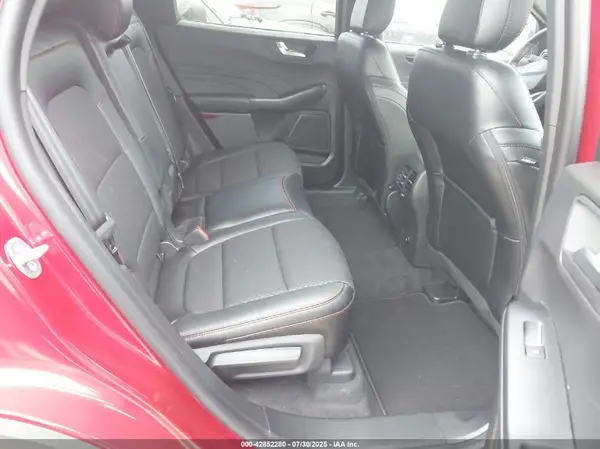 1FMCU0MZ5SUA32170 2025 FORD ESCAPE - Image 8