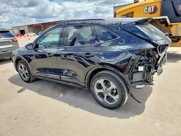 1FMCU0MZ6PUA79716 2023 FORD ESCAPE - Image 2