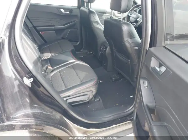 1FMCU0MZ9PUB00574 2023 FORD ESCAPE - Image 8