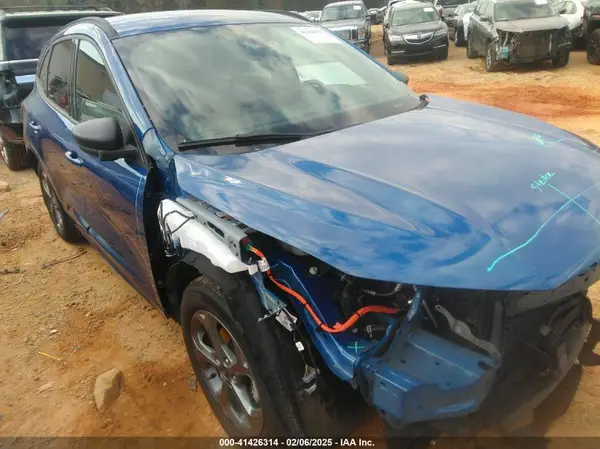 1FMCU0MZXPUB47421 2023 FORD ESCAPE - Image 1