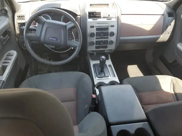 1FMCU93198KB39677 2019 FORD ESCAPE - Image 8