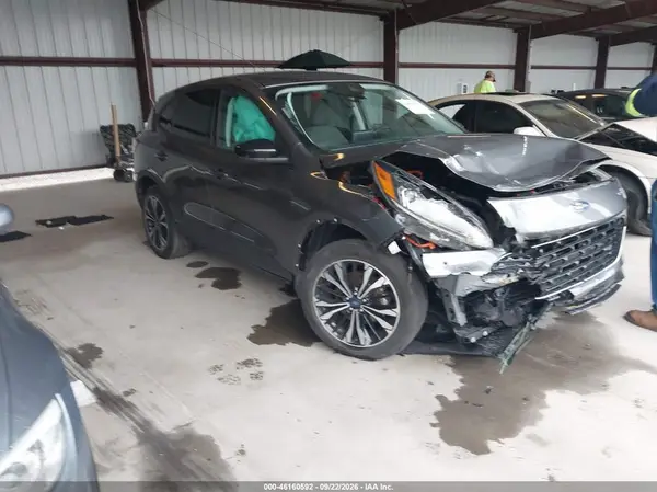 1FMCU9BZ0NUA38860 2022 FORD ESCAPE - Image 1