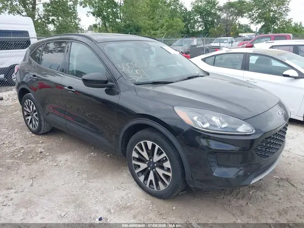 1FMCU9BZ2LUC10772 2020 FORD ESCAPE - Image 1