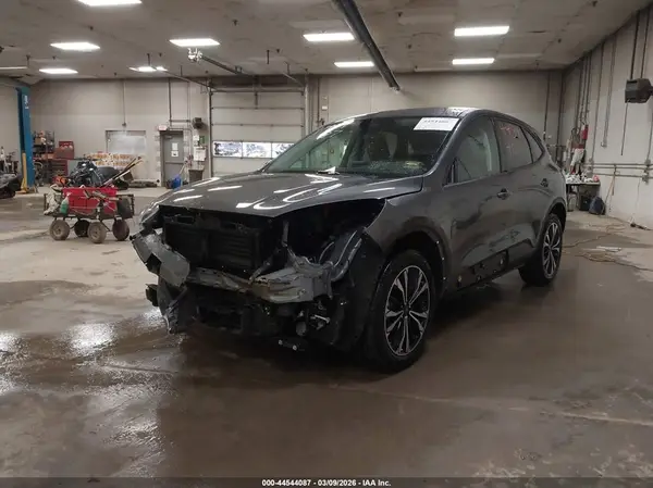 1FMCU9BZ3MUB12433 2021 FORD ESCAPE - Image 2