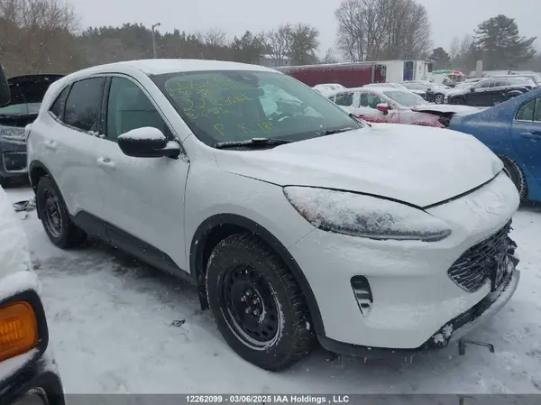 1FMCU9BZ3NUB13258 2022 FORD ESCAPE - Image 1