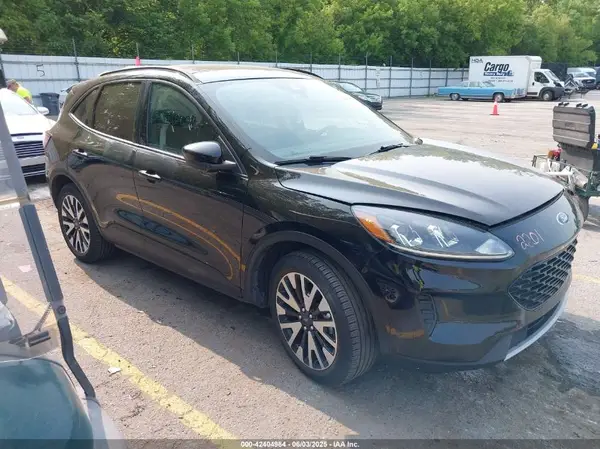 1FMCU9BZ4LUC25970 2020 FORD ESCAPE - Image 1