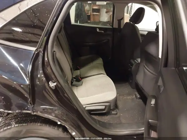 1FMCU9BZ4MUA39380 2021 FORD ESCAPE - Image 8