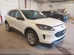 1FMCU9BZ4NUB00907 2022 FORD ESCAPE