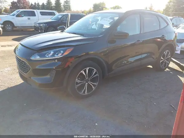 1FMCU9BZ5MUA21342 2021 FORD ESCAPE - Image 2