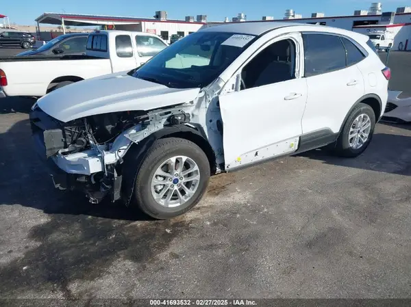 1FMCU9BZ5NUA46050 2022 FORD ESCAPE - Image 2