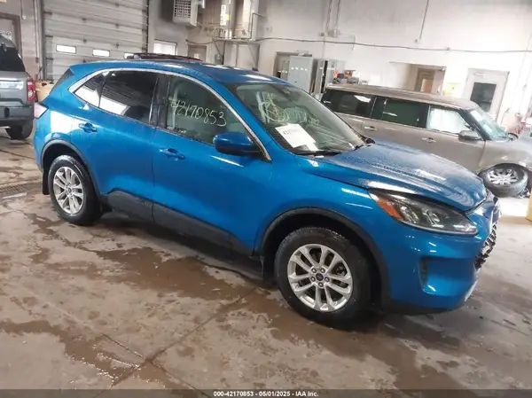 1FMCU9BZ7MUA06972 2021 FORD ESCAPE - Image 1