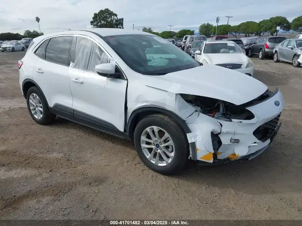 1FMCU9BZ7MUB03539 2021 FORD ESCAPE - Image 1
