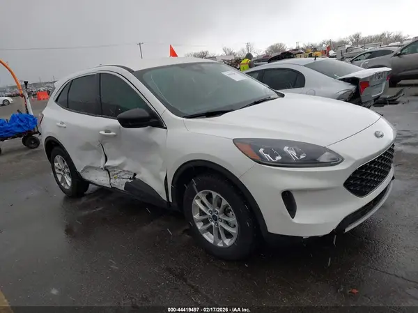 1FMCU9BZ7NUA39634 2022 FORD ESCAPE - Image 1