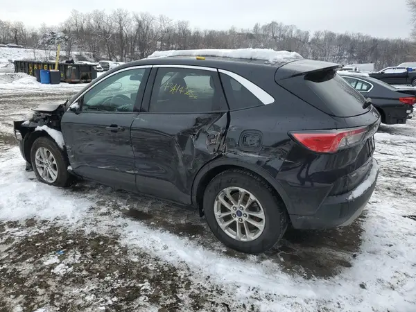 1FMCU9BZ7NUA44784 2022 FORD ESCAPE - Image 2