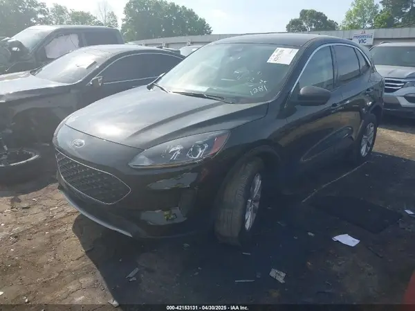 1FMCU9BZ8NUB28239 2022 FORD ESCAPE - Image 2