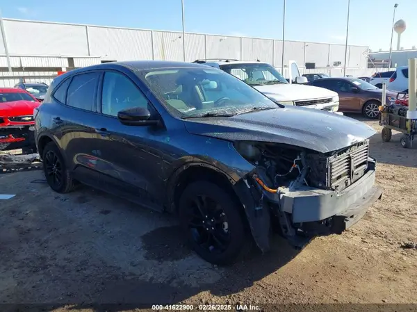 1FMCU9BZ9LUB83599 2020 FORD ESCAPE - Image 1