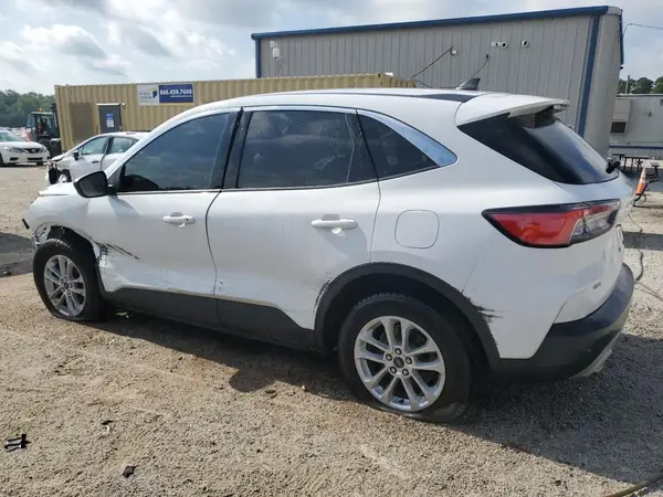 1FMCU9BZ9NUA24682 2022 FORD ESCAPE - Image 2