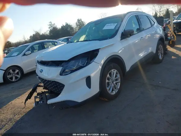 1FMCU9BZ9NUB06881 2022 FORD ESCAPE - Image 2