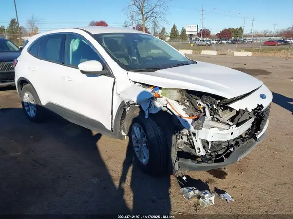 1FMCU9BZXMUA90897 2021 FORD ESCAPE - Image 1